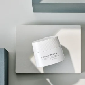 The Fame Crema para Ojos - Paso 2